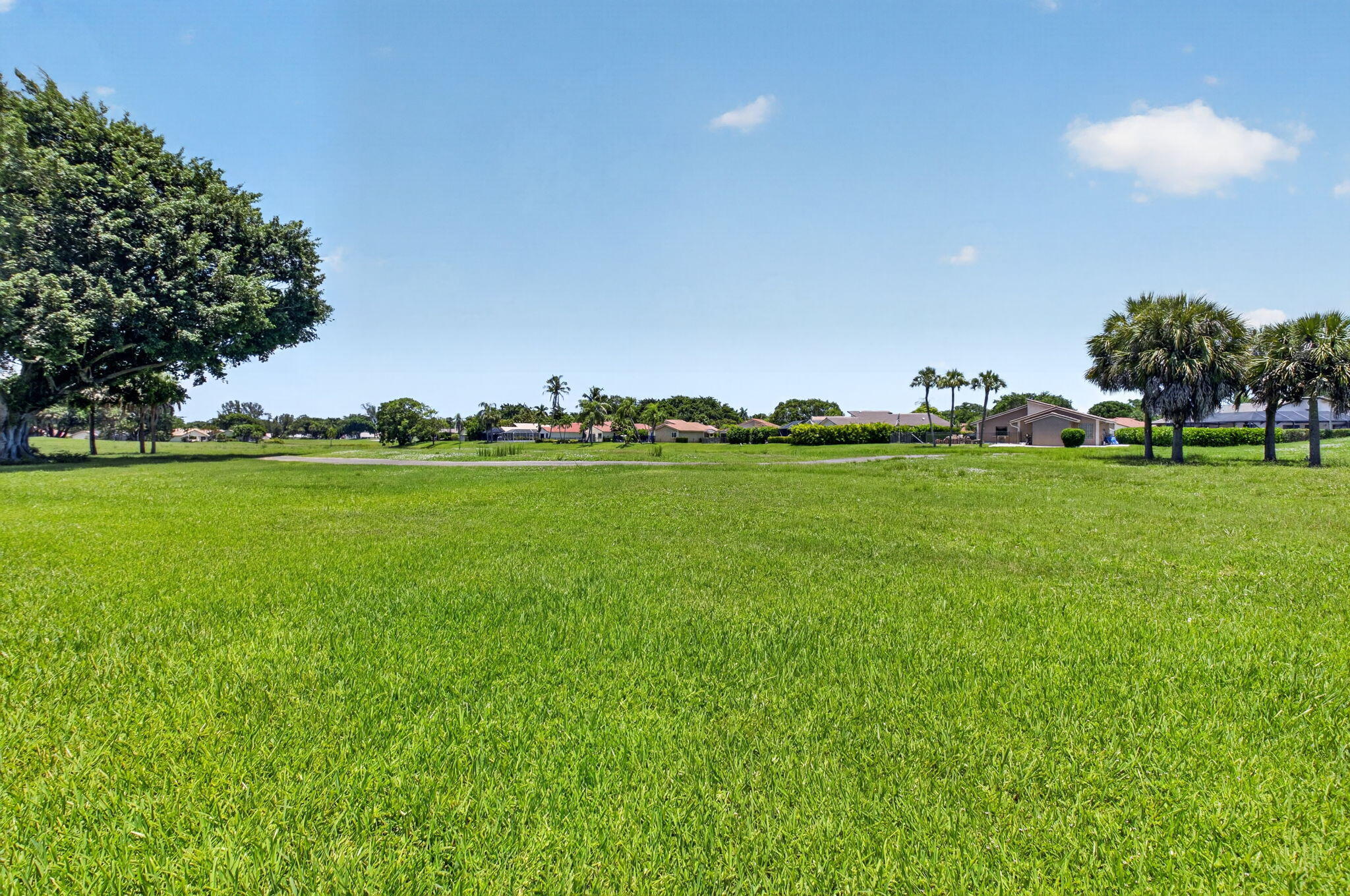 19600 Sedgefield Terrace Boca Raton, FL 33498 - Photo 33 of 46 34-web-or-mls-034_DSC_7324
