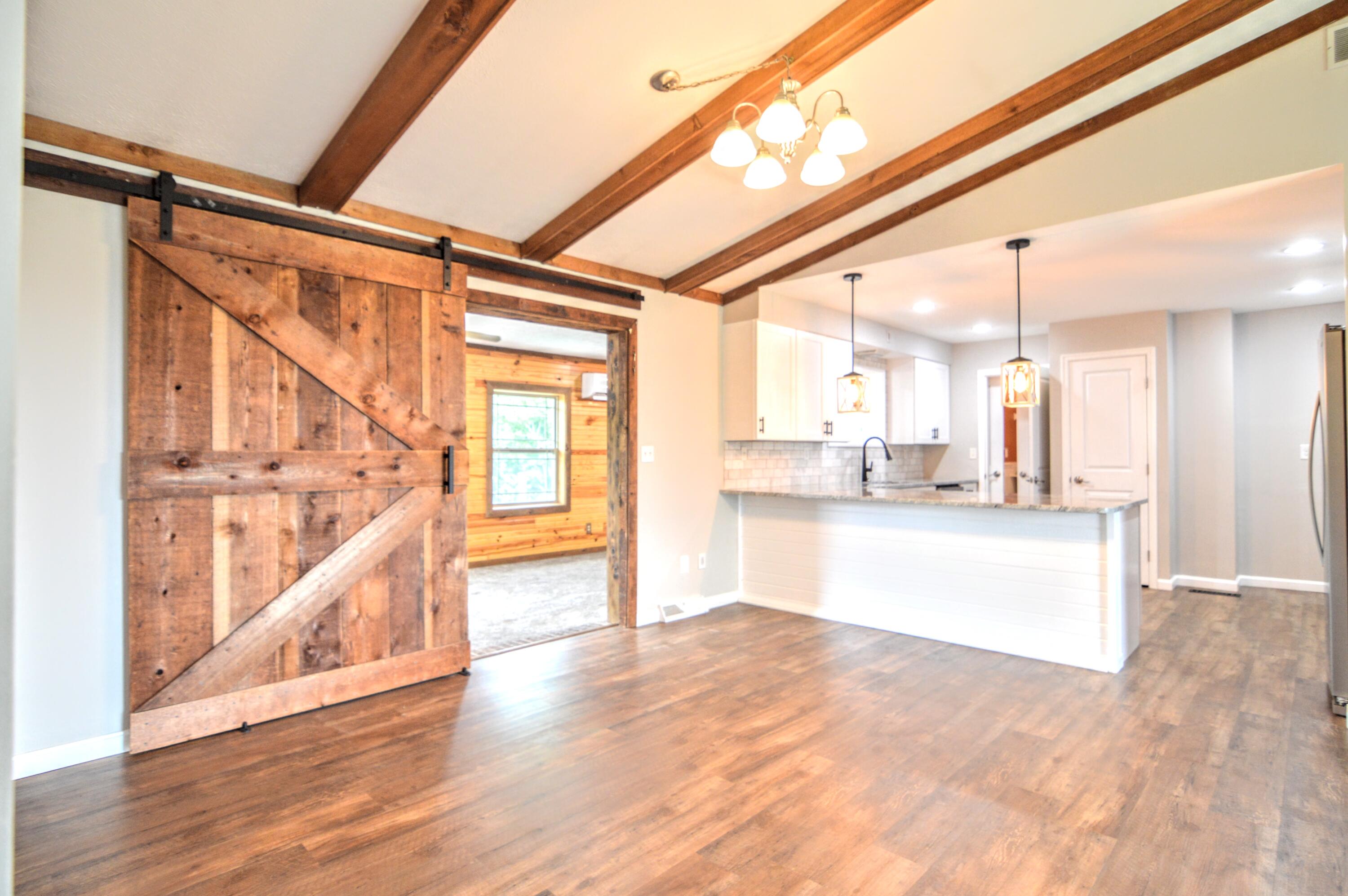 1130 Center Ridge Road De Mossville, KY 41033 - Photo 4 of 50 Gallery Image 4