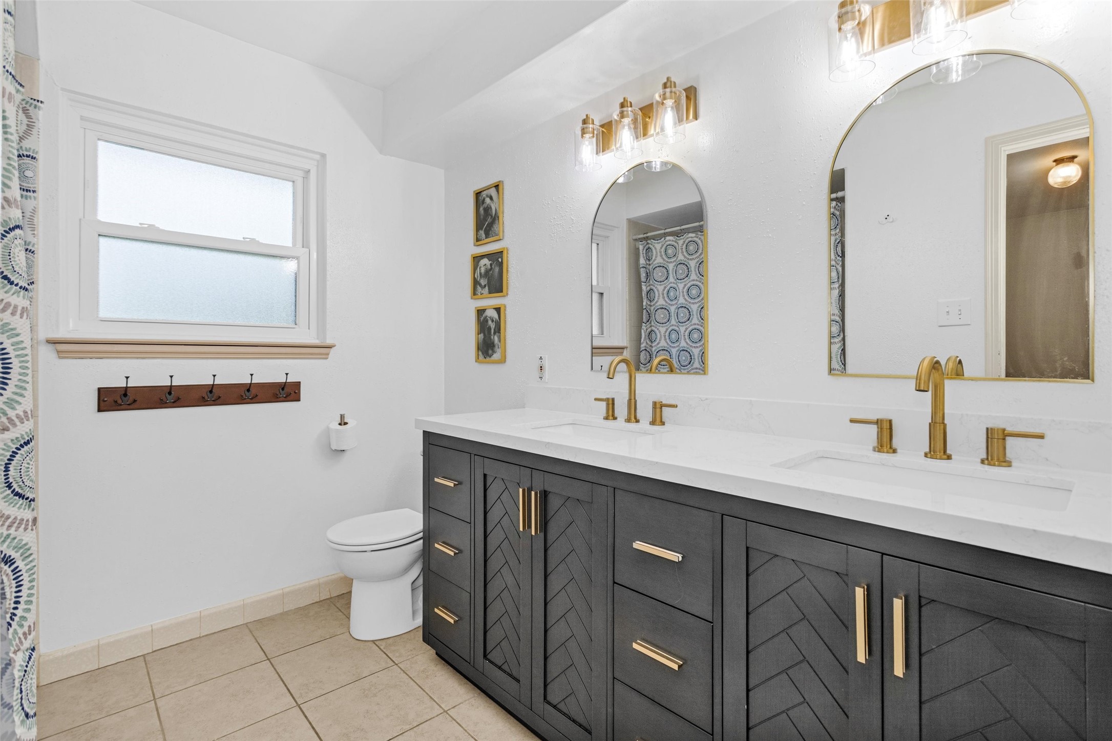 3419 Candlebrook Drive Spring, TX 77388 - Photo 32 of 48 Secondary full updated bathroom upstairs