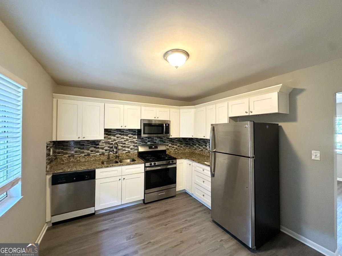 4039 Codel Street Southwest Atlanta, GA 30331 - Photo 2 of 13