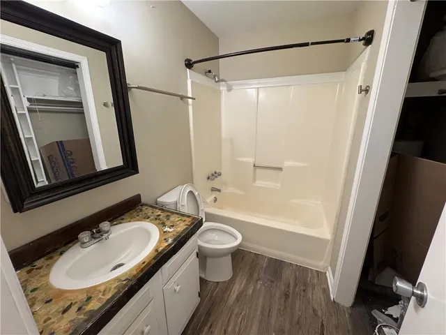 $87,500 | 125 Maple Street, Unit 101, Pendleton, SC 29670