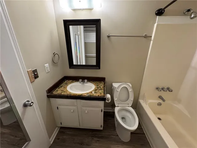 $87,500 | 125 Maple Street, Unit 101, Pendleton, SC 29670