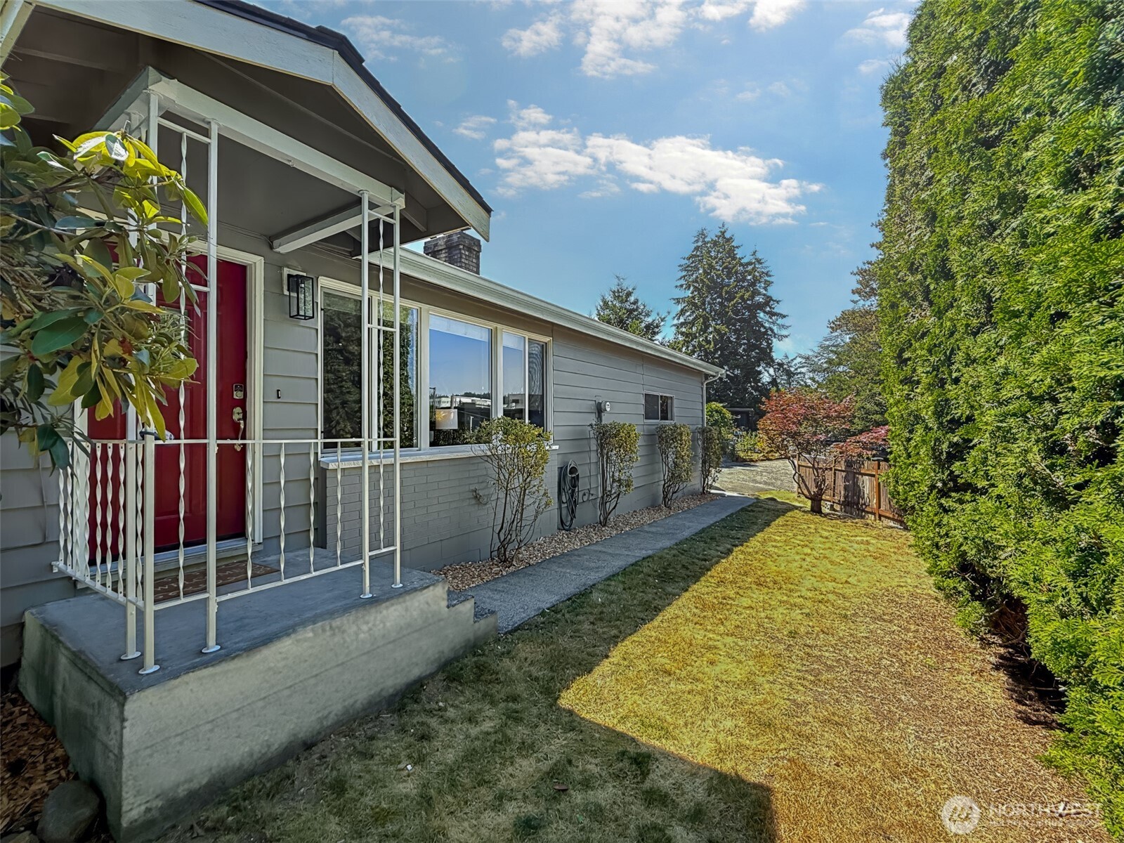 10527 Beardslee Boulevard Bothell, WA 98011 - Photo 22 of 36 Gallery Image 22
