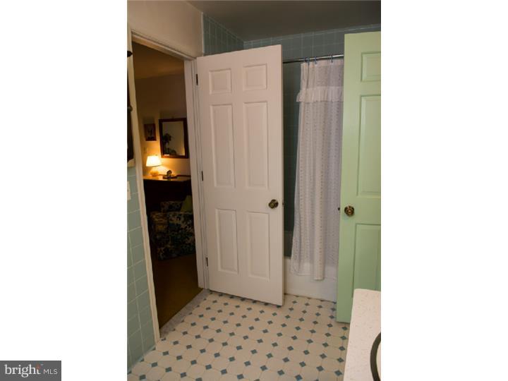 4060 Lilac Road Allentown, PA 18103 - Photo 22 of 25 Gallery Image 22