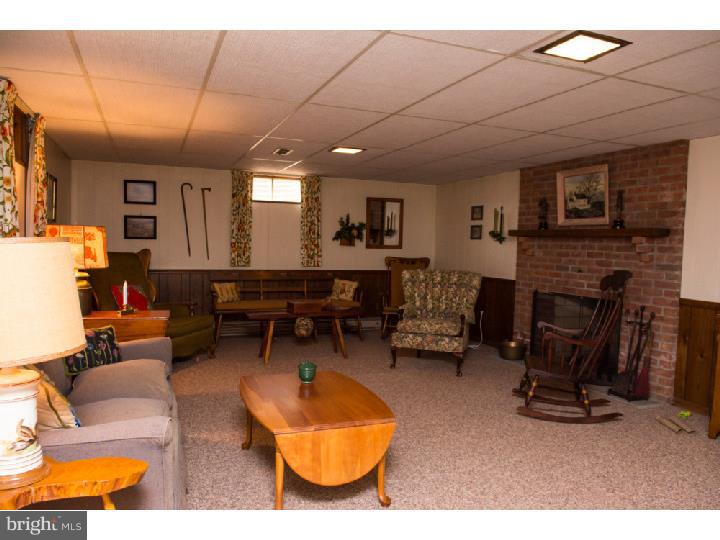 4060 Lilac Road Allentown, PA 18103 - Photo 24 of 25 Gallery Image 24
