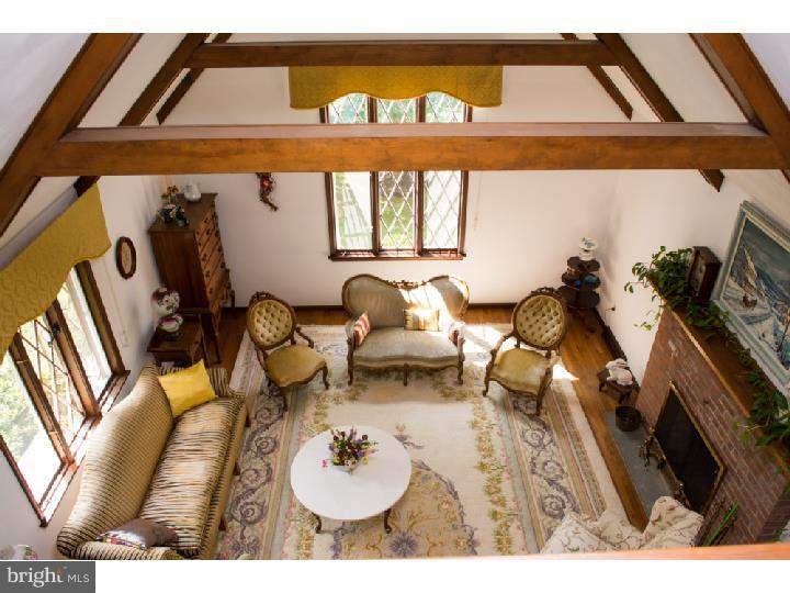 4060 Lilac Road Allentown, PA 18103 - Photo 9 of 25 Gallery Image 9
