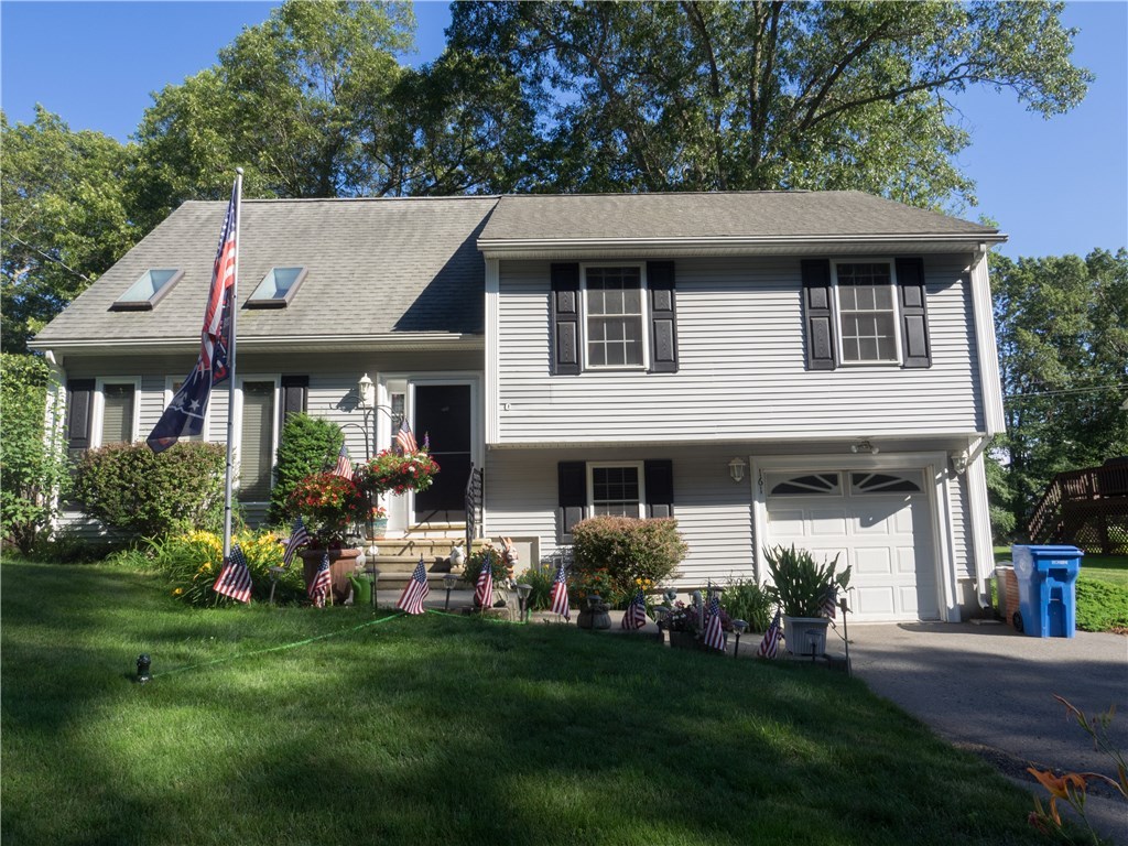 161 Lonsdale Farm Road Cumberland, RI 02864 - Photo 1 of 31 Gallery Image 1