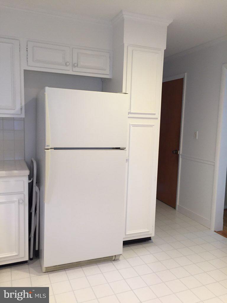 9010 Kilbride Road Baltimore, MD 21236 - Photo 14 of 33