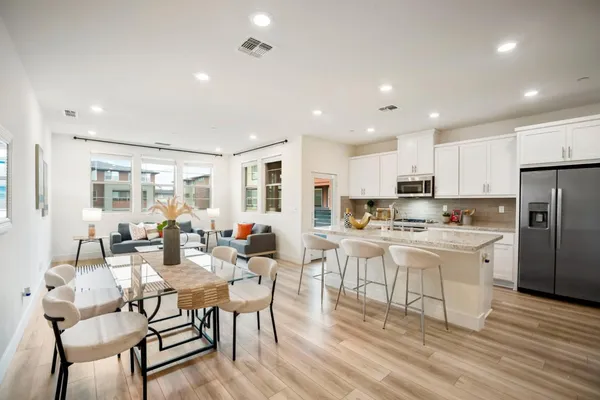 $1,086,000 | 5720 Greige Circle, Unit G, Dublin, CA 94568