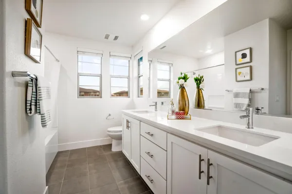 $1,086,000 | 5720 Greige Circle, Unit G, Dublin, CA 94568