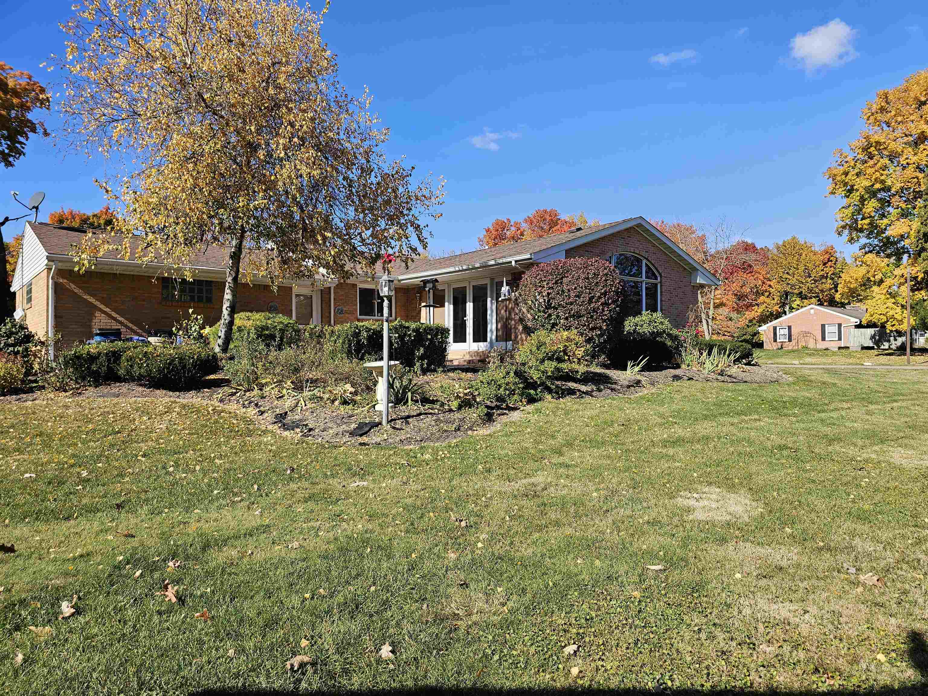 1404 Post Drive Rockford, IL 61108 - Photo 27 of 30 a view of a house with a yard