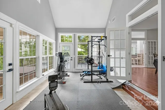 $4,295 | 7914 Gilead Road, Huntersville, NC 28078