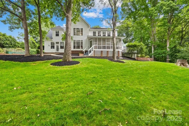 $4,295 | 7914 Gilead Road, Huntersville, NC 28078