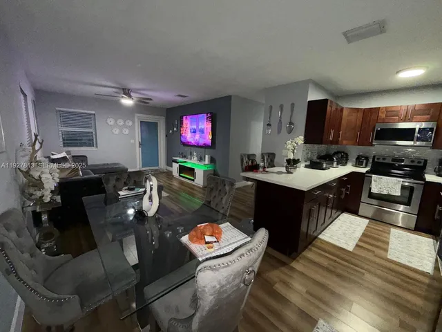 $595,000 | 100 Northeast 171st Terrace, Miami, FL 33162