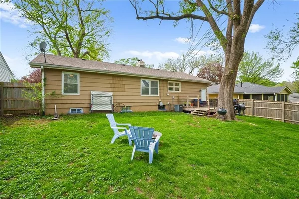 $360,000 | 5431 Dearborn Street, Mission, KS 66202