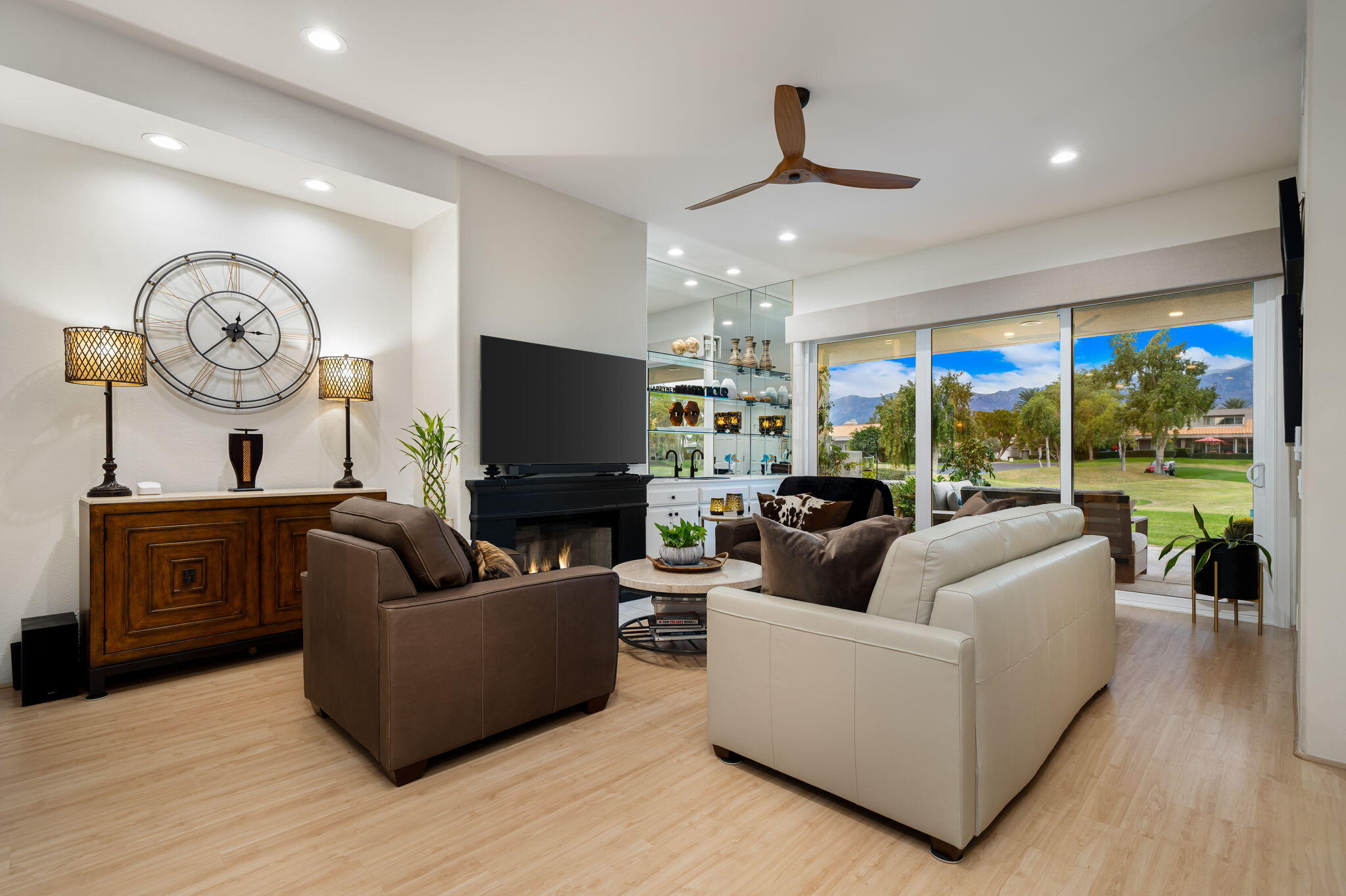 71 Augusta Drive Rancho Mirage, CA 92270 - Photo 2 of 42 15-web-or-mls-JBAugusta_OPMG_1225_015