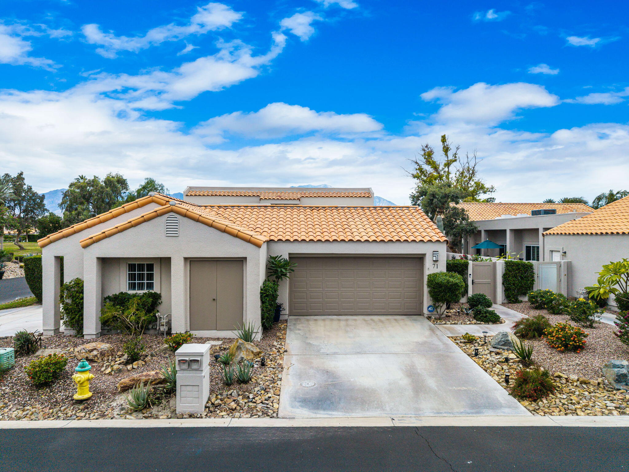 71 Augusta Drive Rancho Mirage, CA 92270 - Photo 4 of 42 2-web-or-mls-JBAugusta_OPMG_1225_002