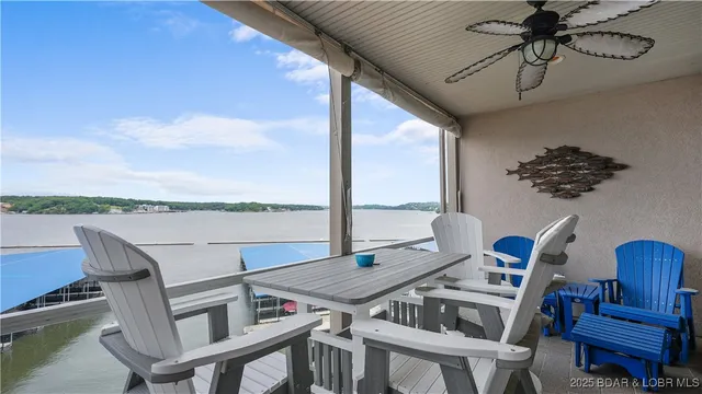$450,000 | 1230 Lands End Parkway, Unit 304, Osage Beach, MO 65065