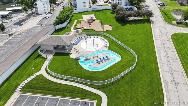 $450,000 | 1230 Lands End Parkway, Unit 304, Osage Beach, MO 65065