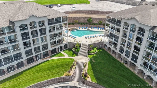 $450,000 | 1230 Lands End Parkway, Unit 304, Osage Beach, MO 65065