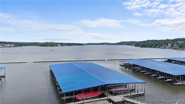 $450,000 | 1230 Lands End Parkway, Unit 304, Osage Beach, MO 65065