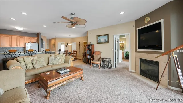 $450,000 | 1230 Lands End Parkway, Unit 304, Osage Beach, MO 65065