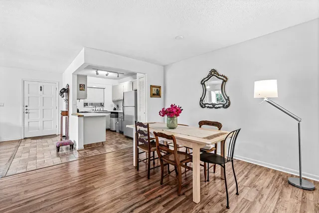 $1,800 | 1000 Northwest 13th Street, Unit 213A, Boca Raton, FL 33486