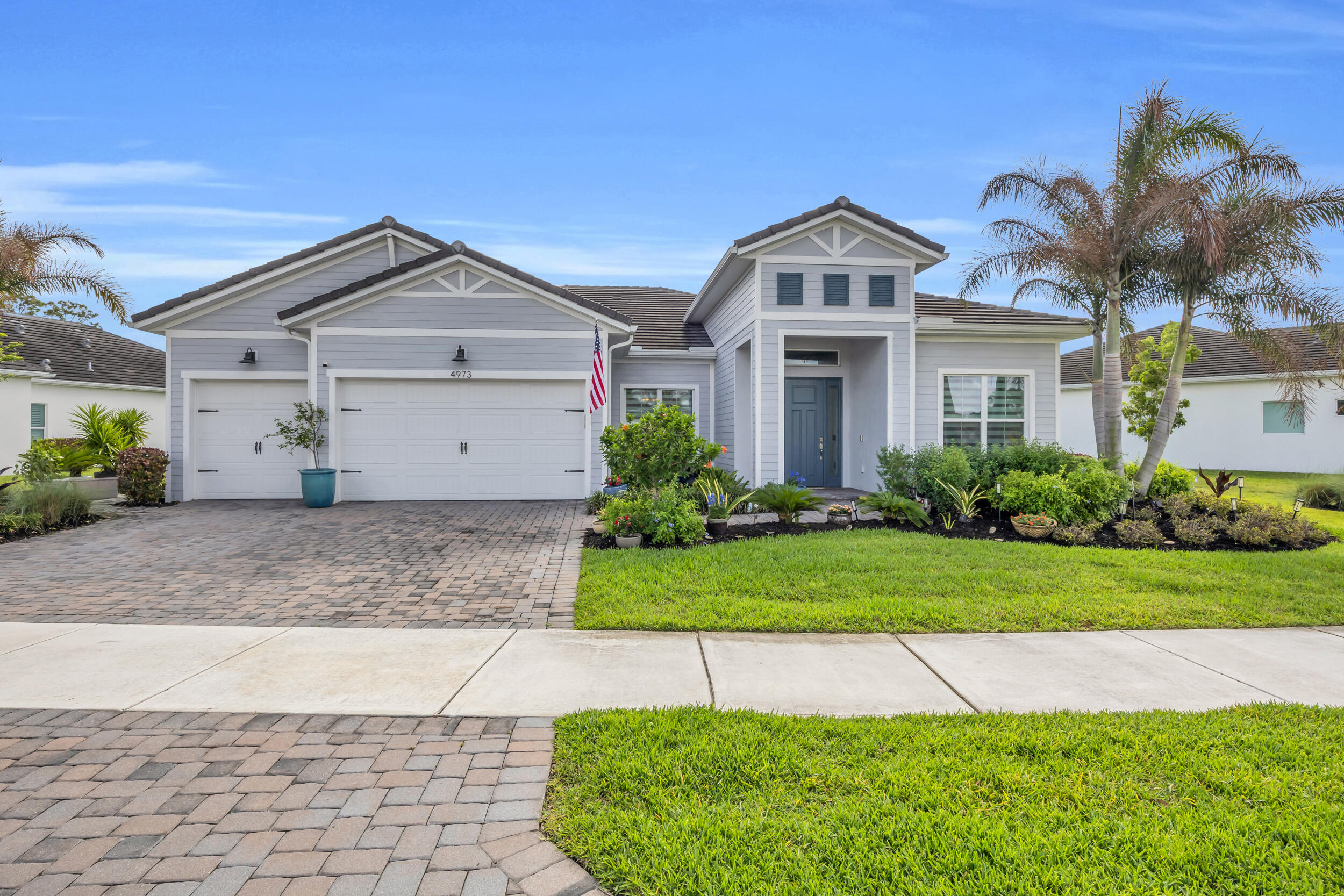 F94831F2-2627-4815-8052-949B9E9B5A38