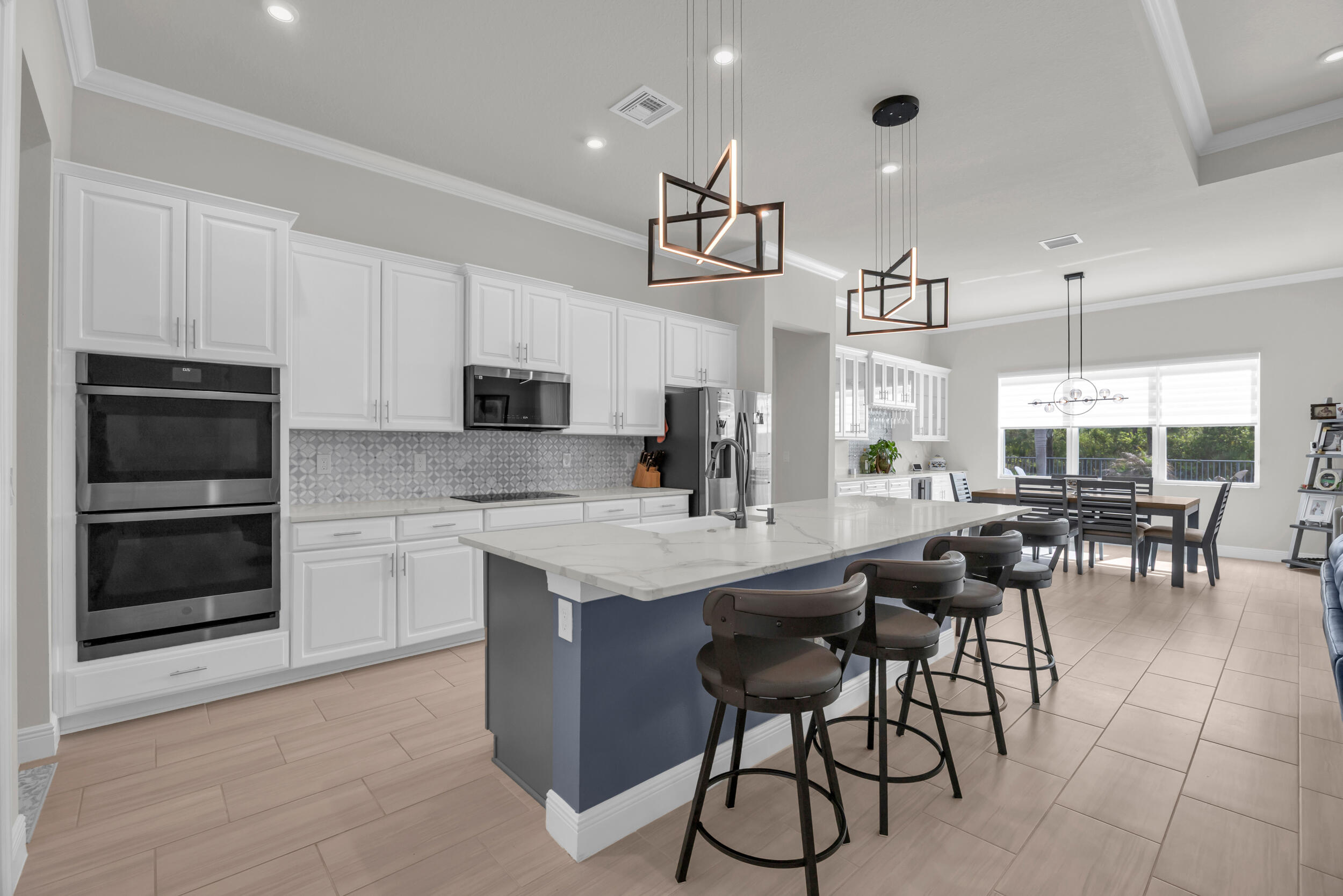 4973 Southwest Winchester Drive Stuart, FL 34997 - Photo 12 of 51 D0568A50-5913-4159-B53C-CDE74C1991CE