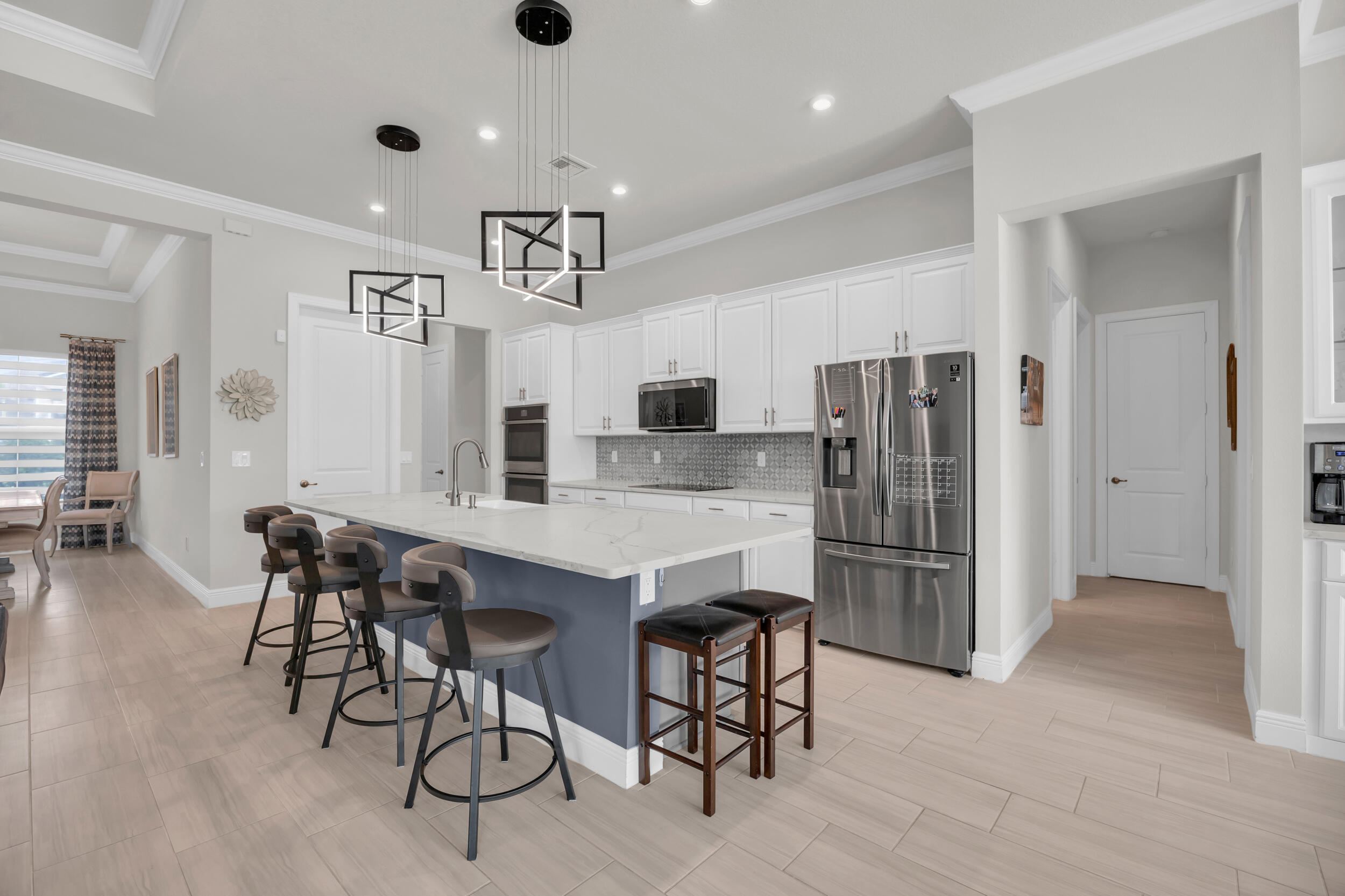 4973 Southwest Winchester Drive Stuart, FL 34997 - Photo 14 of 51 518EC9AD-5B45-4180-A20B-5C4684371900