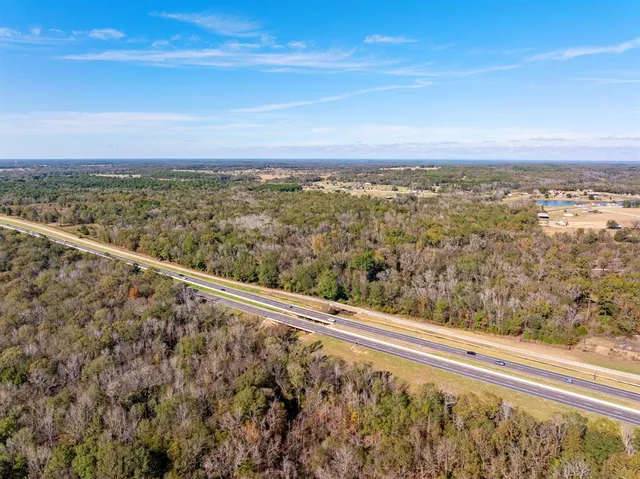 $1,100,000 | 24142 Interstate 20 West, Lindale, TX 75771
