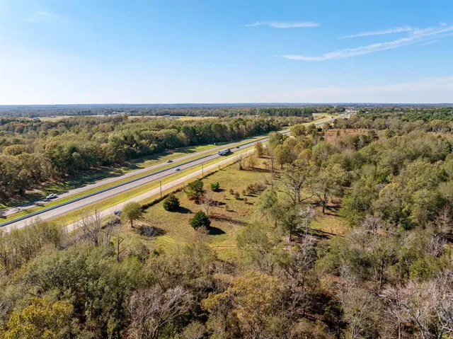 $1,100,000 | 24142 Interstate 20 West, Lindale, TX 75771
