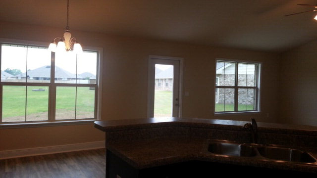 594 Fulton Loop Foley, AL 36535 - Photo 9 of 26 Breakfast Bar