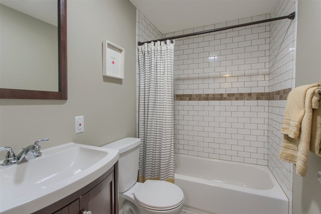 16 Shannon Road Hampstead, NH 03841 - Photo 20 of 39