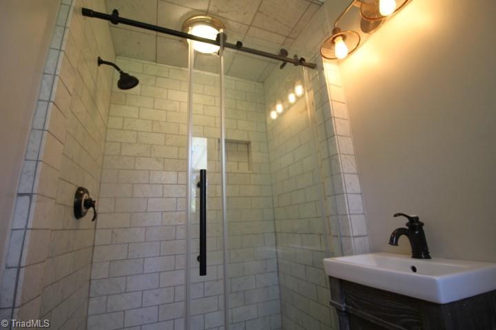 8020 Fogleman Road Oak Ridge, NC 27310 - Photo 11 of 35