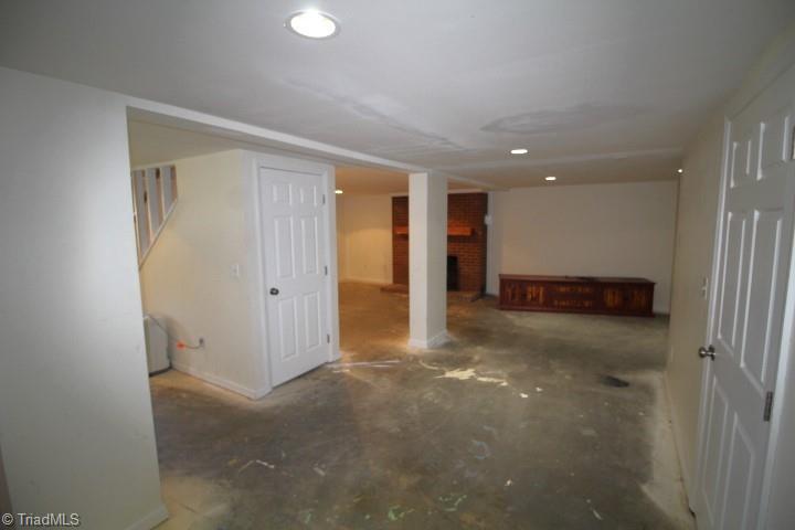 8020 Fogleman Road Oak Ridge, NC 27310 - Photo 24 of 35