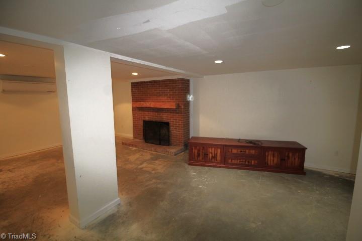 8020 Fogleman Road Oak Ridge, NC 27310 - Photo 25 of 35