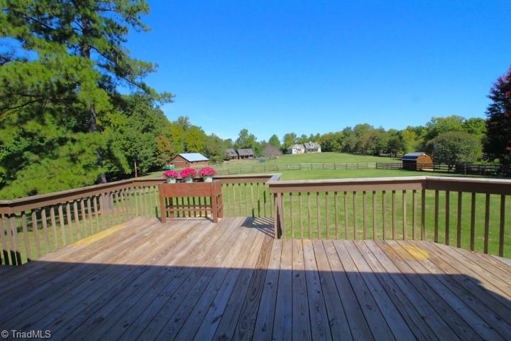 8020 Fogleman Road Oak Ridge, NC 27310 - Photo 31 of 35