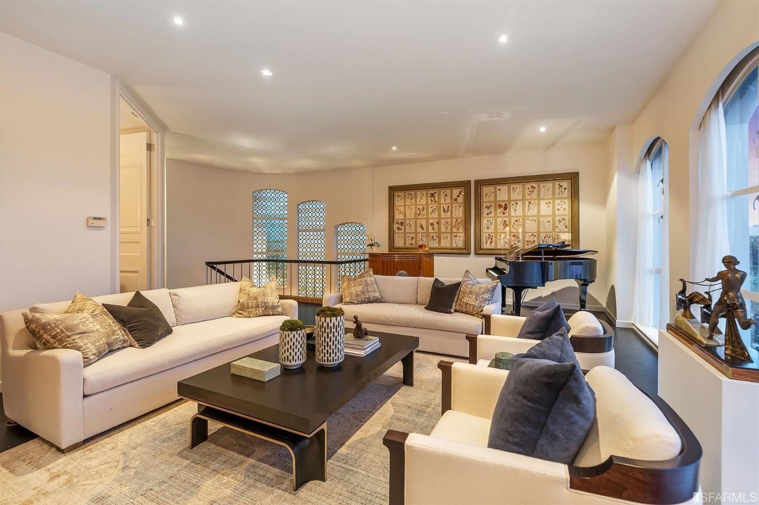 135 Sea Cliff Avenue San Francisco, CA 94121 - Photo 61 of 69 a living room with furniture and a large window