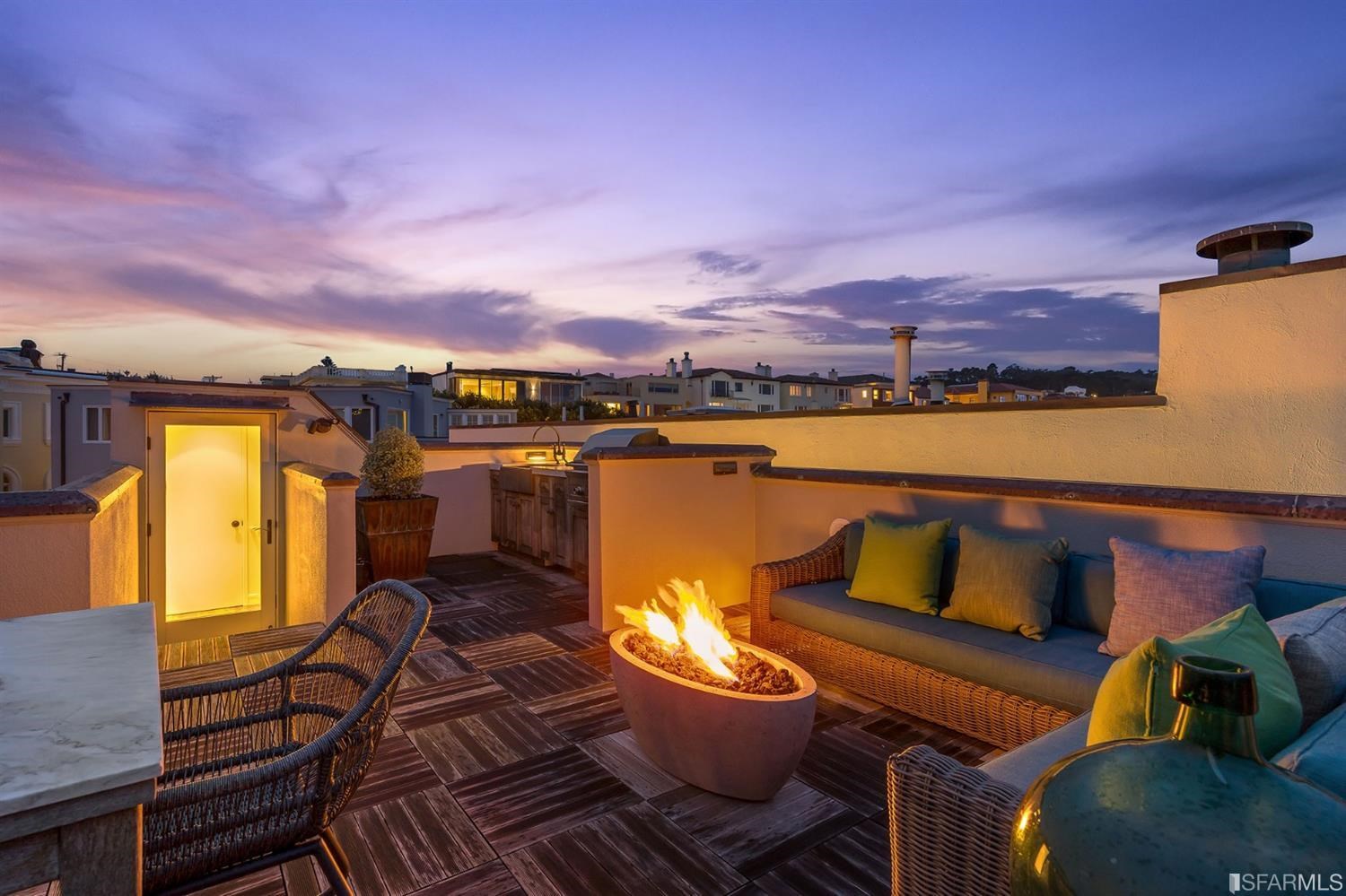 135 Sea Cliff Avenue San Francisco, CA 94121 - Photo 67 of 69 a view of a balcony with chairs