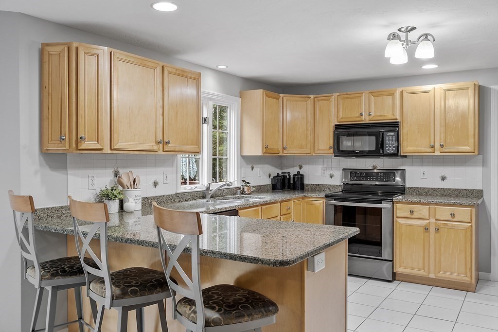 239 South Bolton Road Bolton, MA 01740 - Photo 7 of 42