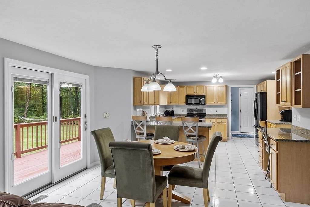 239 South Bolton Road Bolton, MA 01740 - Photo 10 of 42