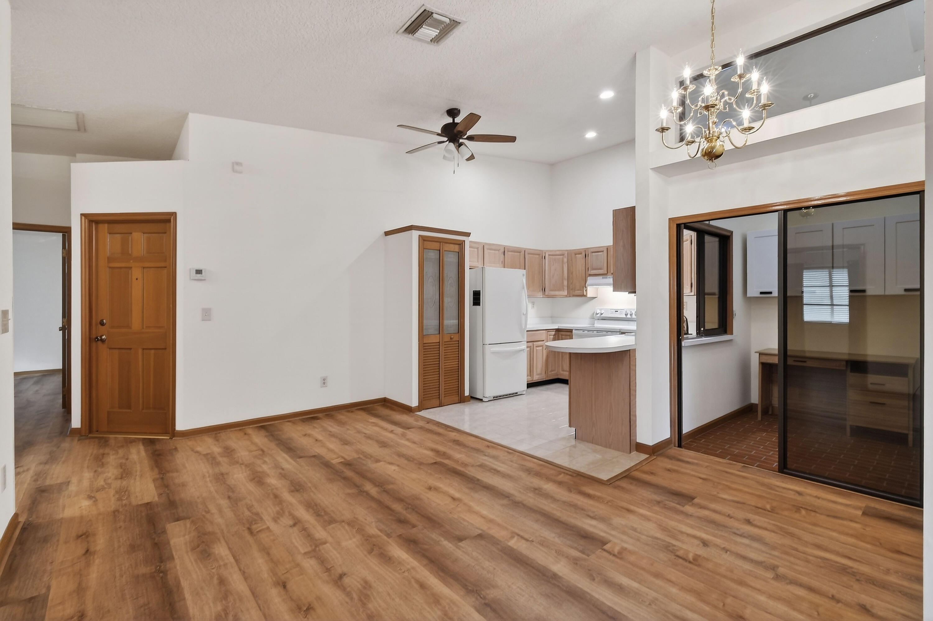 6016 Pompano Street Jupiter, FL 33458 - Photo 11 of 44 Living Dining