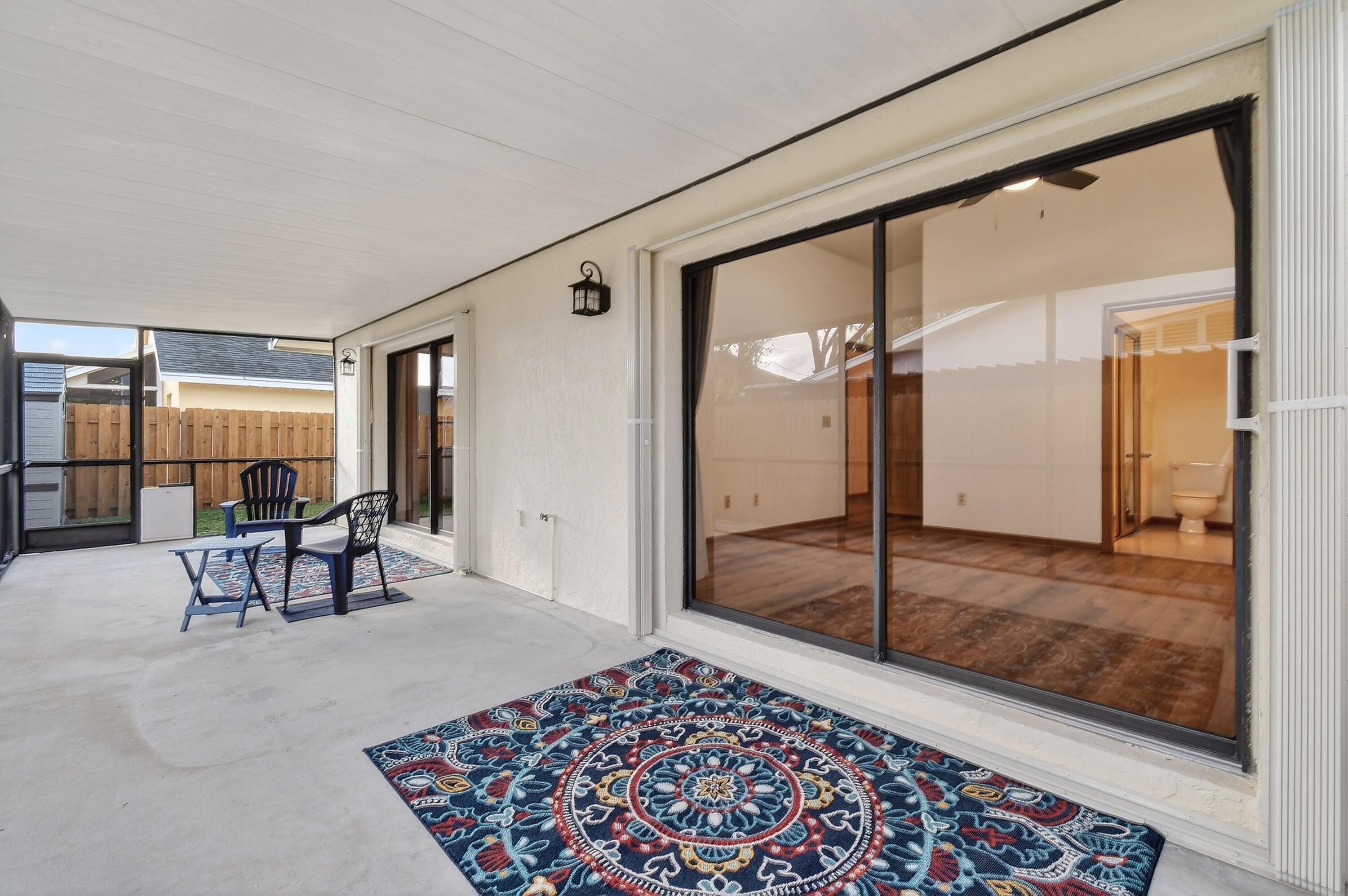 6016 Pompano Street Jupiter, FL 33458 - Photo 39 of 44 Living Room