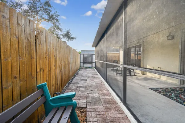 $3,200 | 6016 Pompano Street, Jupiter, FL 33458