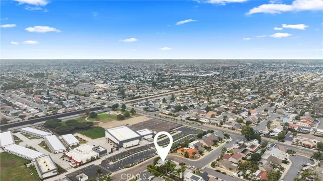 $1,599,999 | 9412 Hingham Drive, Huntington Beach, CA 92646