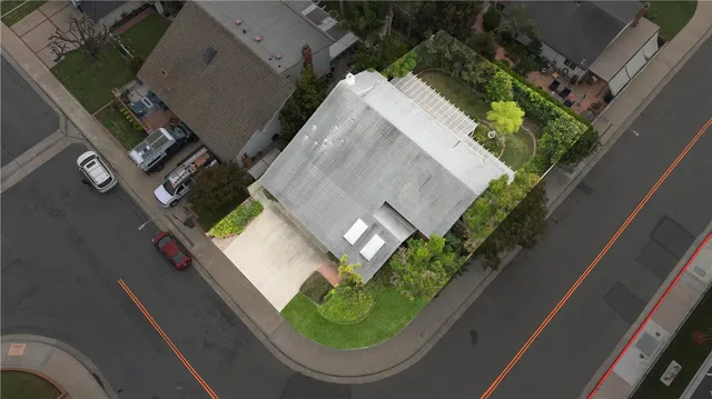 $1,599,999 | 9412 Hingham Drive, Huntington Beach, CA 92646