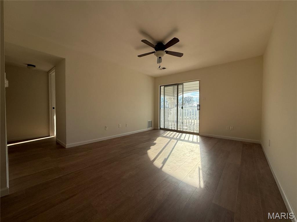 4334 Arrow Tree Drive, Unit L St. Louis, MO 63128 - Photo 4 of 22