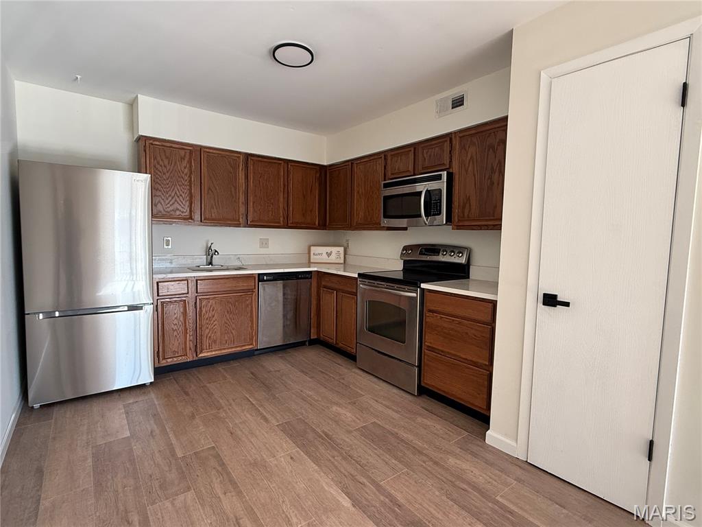 4334 Arrow Tree Drive, Unit L St. Louis, MO 63128 - Photo 6 of 22