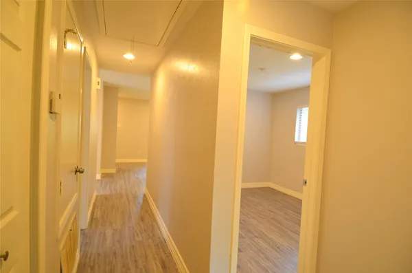 $1,900 | 76 South Wavy Oak Circle, Spring, TX 77381